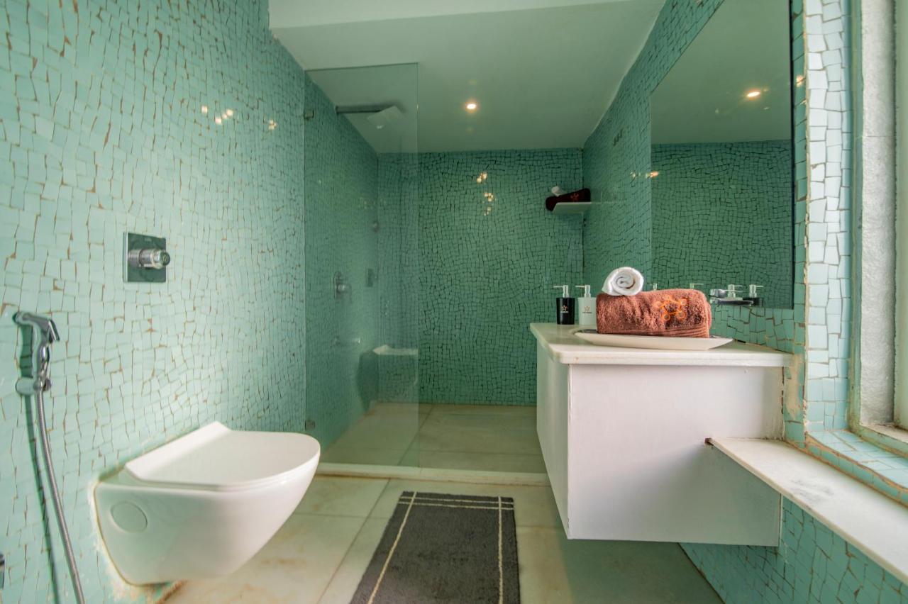 Saffronstays Onellaa, Nashik - Infinity Pool Villa Surrounded By A Vineyard Exterior foto